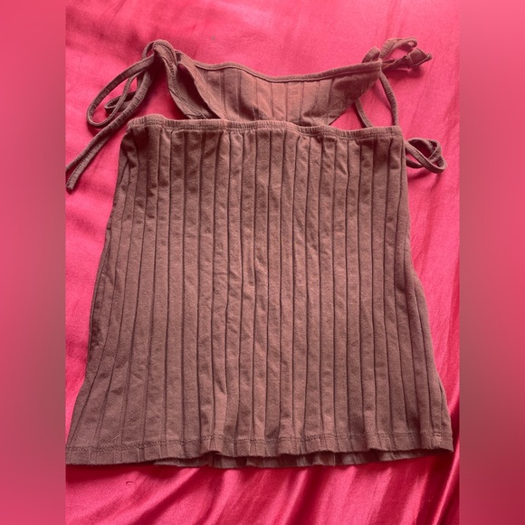 Knot Side Cut Out Waist Skirt size small - Picture 2 of 3